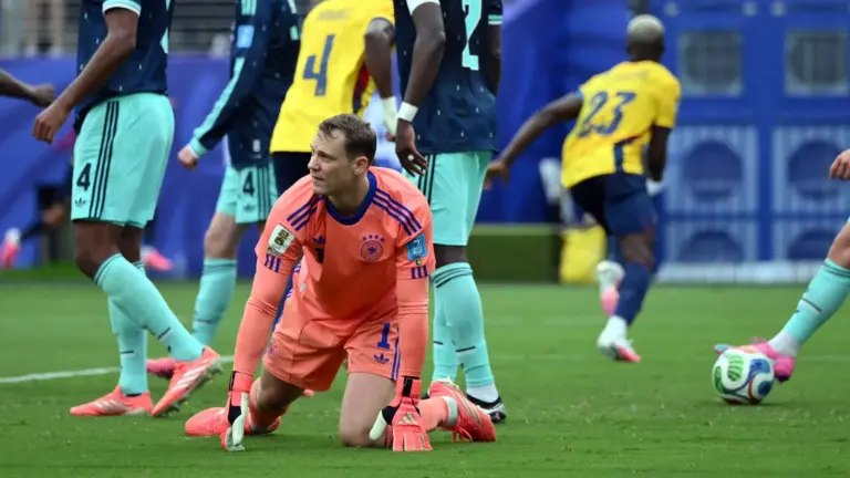 Ecuador edge Germany 2-1 to squeeze into World Cup last 32
