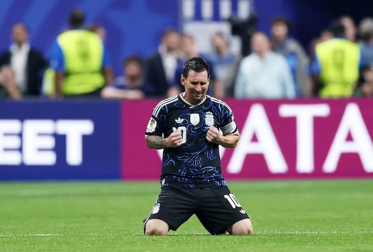 Messi was overtaken by emotions at full-time. (Photo