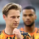 Barcelona midfielder Frenkie de Jong focuses on recovery and addresses ‘fake news’