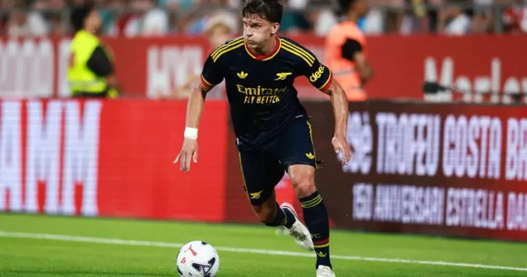 Transfer rumors, news: Arteta tries to convince Vinícius Jr. to join Arsenal